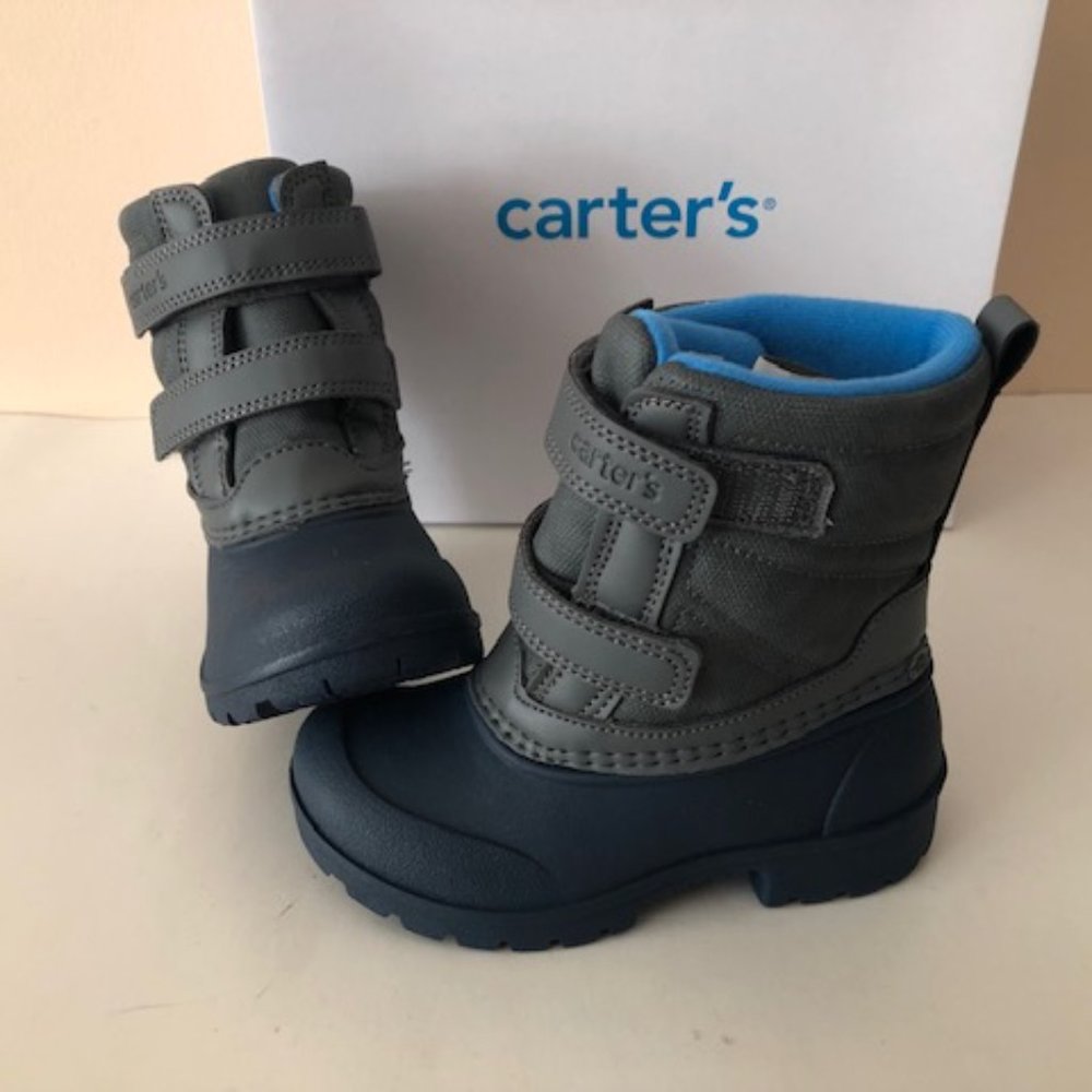 CARTERS Deltha Lug Sole Boot. Waterproof snow boot for boy or girl. Size: 7, 9 - Picture 10 of 11